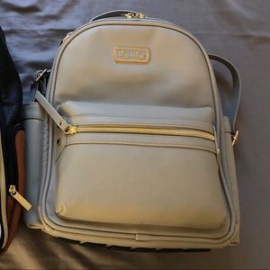 Itzy ritzy grey mini